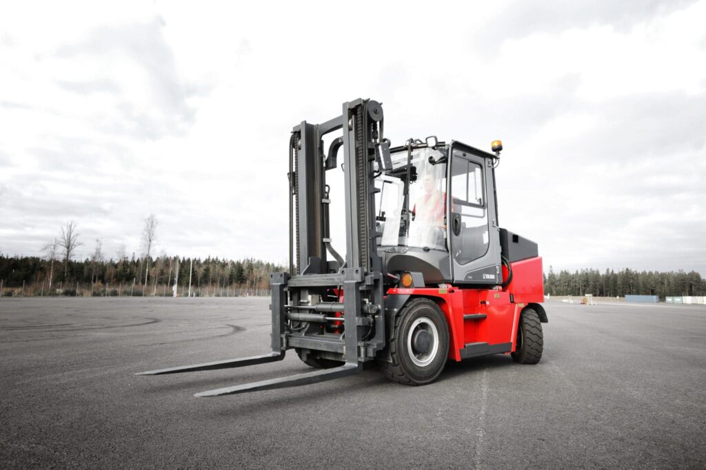 Telehandler Forklifts for sale have the finest technological safety features including the provision of stabilizers, the application of load sensors as well as ergonomic controls that mitigate exhaustion in the operators.