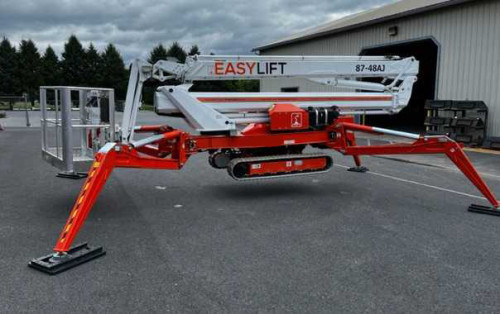 Used Tracked Spider Lifts for Sale are compact and lightweight, therefore easy to move through small entrances and limited places.  