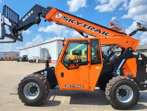 You are viewing some of the most long-lasting and effective models of cat telehandler for sale available when you shop for them. Construction, mining, and farming are a few of the industries that can be utilized by these giant machineries.  